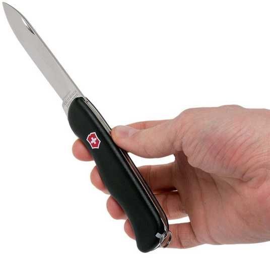 Складной нож Victorinox (Швейцария) из серии Sentinel. Артикул