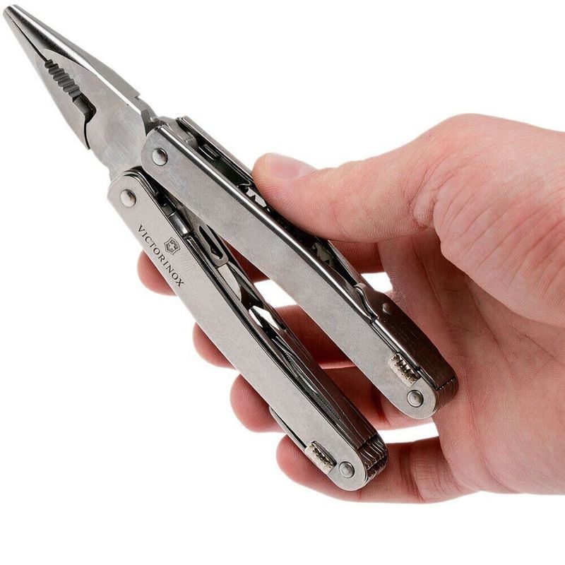 Складаний ніж Victorinox (Швейцарія) із серії SwissTool.