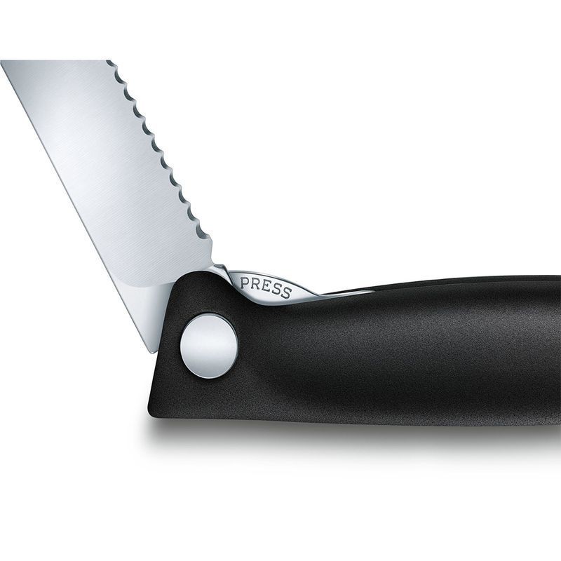 Кухонный нож Victorinox SwissClassic Foldable Paring 6.7833.FB черный