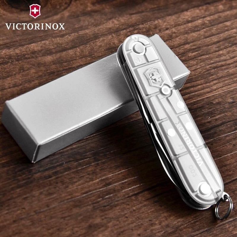 Складаний ніж Victorinox (Швейцарія) із серії Spartan.