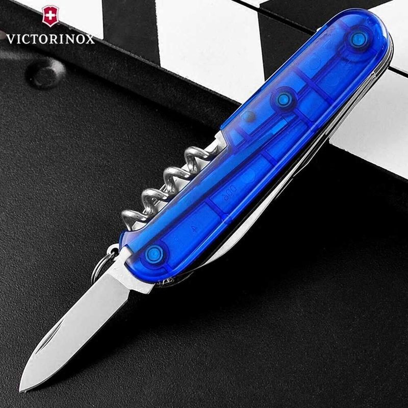 Складаний ніж Victorinox (Швейцарія) із серії Spartan.