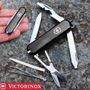 Складаний ніж Victorinox (Швейцарія) із серії Rambler.