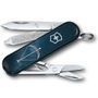 Складаний ніж Victorinox (Швейцарія) із серії Classic SD.