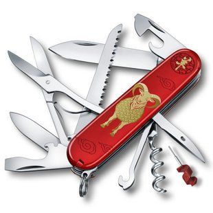 Складаний ніж Victorinox (Швейцарія) із серії Huntsman.