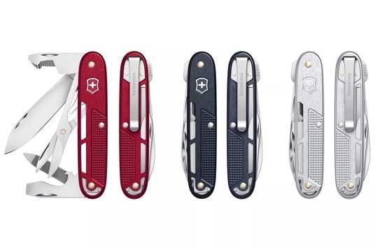 Складной нож Victorinox (Швейцария) из серии Synergy. Артикул