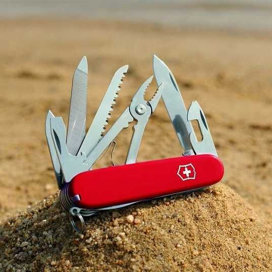 Складаний ніж Victorinox (Швейцарія) із серії Handyman. Артикул