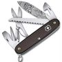 Складной нож Victorinox (Швейцария) из серии Pioneer.