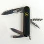 Складаний ніж Victorinox (Швейцарія) із серії Spartan.