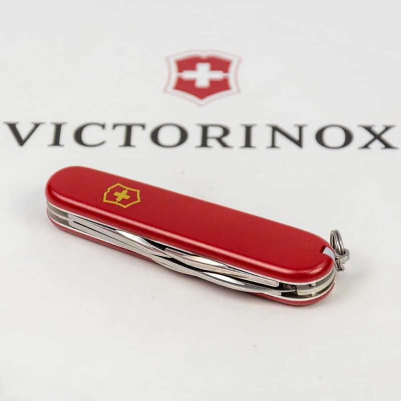 Складаний ніж Victorinox (Швейцарія) із серії Spartan.