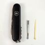 Складаний ніж Victorinox (Швейцарія) із серії Huntsman.