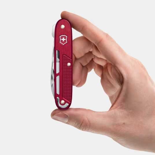 Складной нож Victorinox (Швейцария) из серии Synergy. Артикул