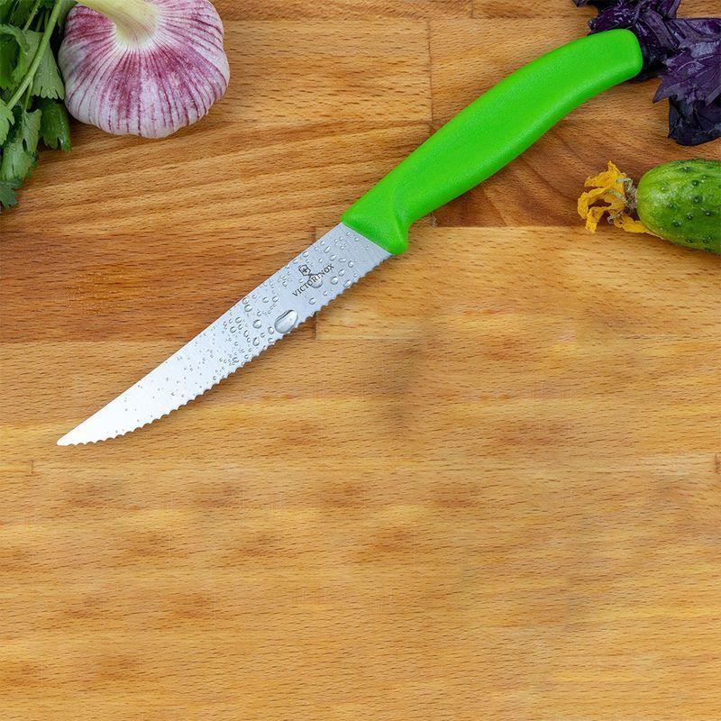 Кухонный нож Victorinox SwissClassic Steak&Pizza 6.7936.12L4 зеленый