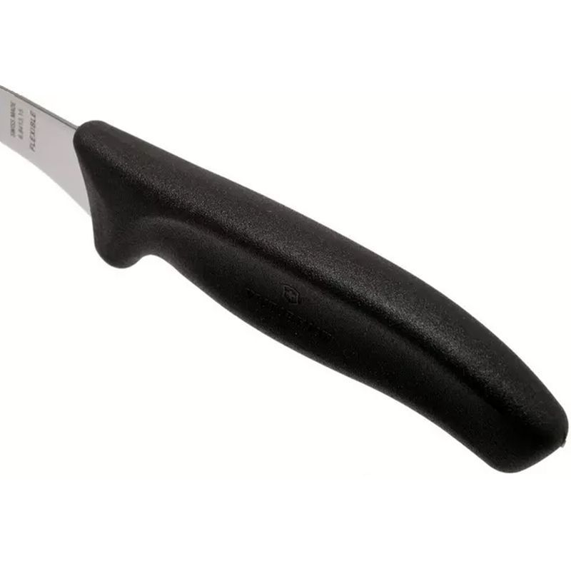 Кухонный нож Victorinox SwissClassic Boning Flexible 6.8413.15G черный