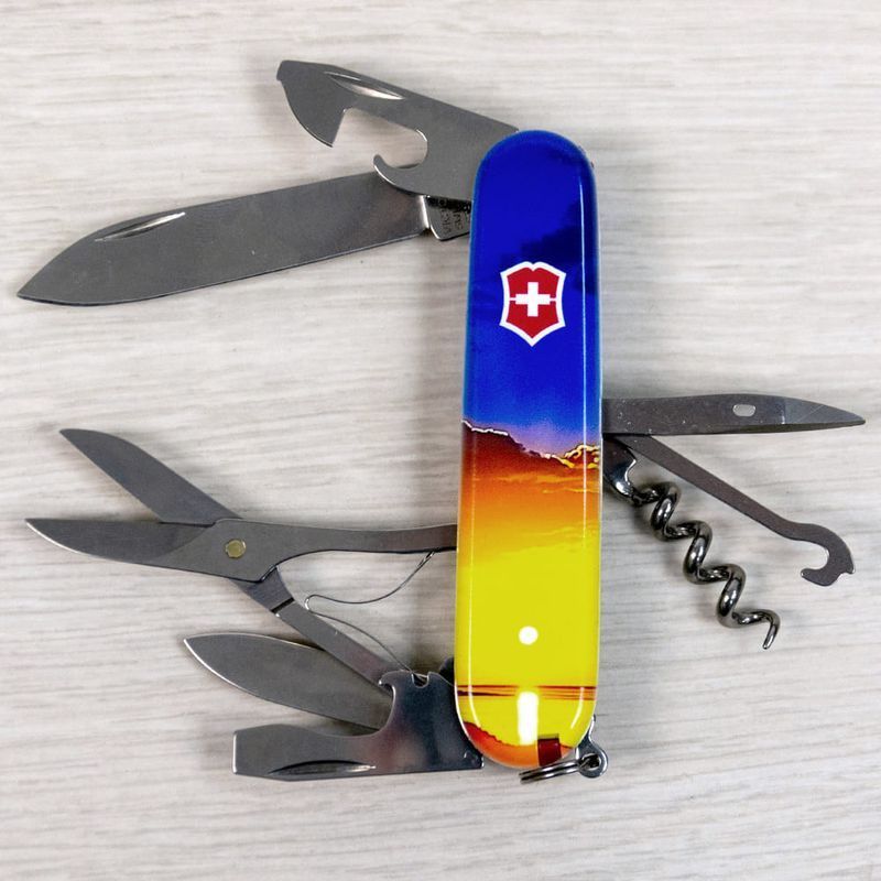 Складной нож Victorinox (Швейцария) из серии Climber.