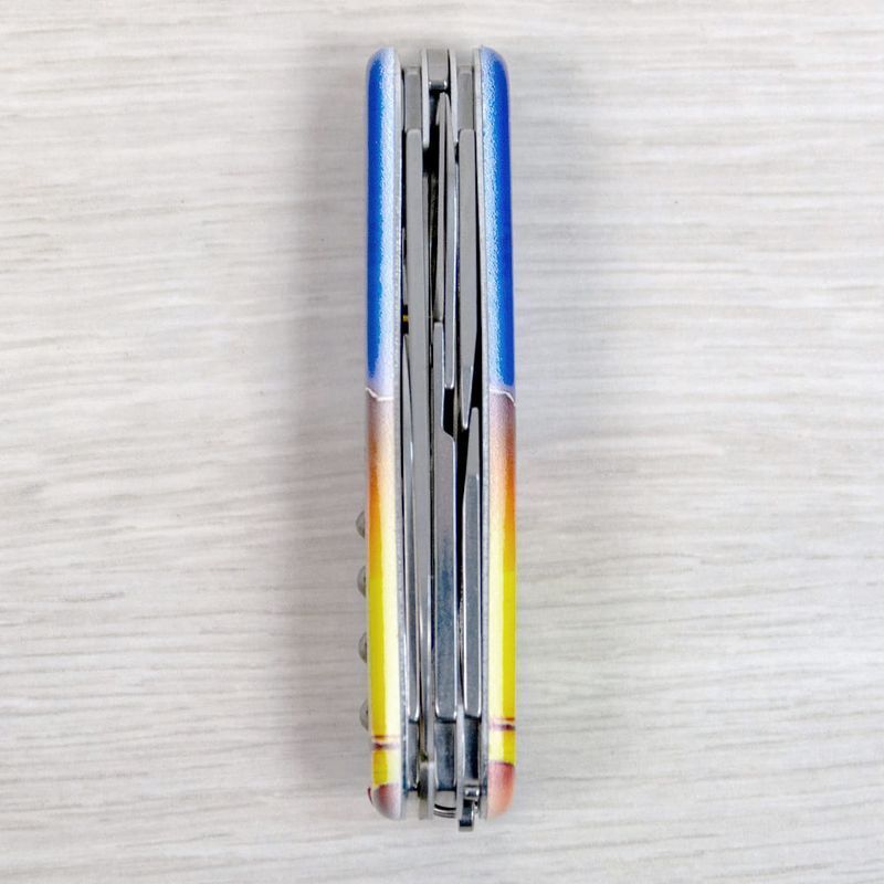 Складной нож Victorinox (Швейцария) из серии Climber.