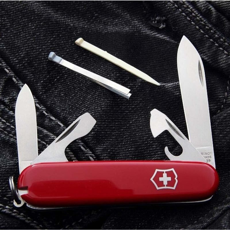 Складной нож Victorinox (Швейцария) из серии Recruit.