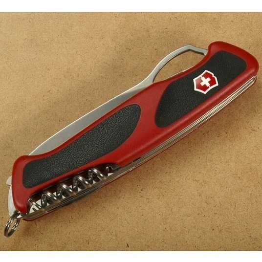 Складной нож Victorinox (Швейцария) из серии Ranger Grip. Артикул