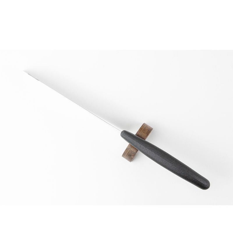 Кухонный нож Victorinox SwissClassic Santoku 6.8523.17B черный
