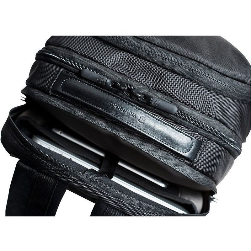 Рюкзак Victorinox (Швейцария) из коллекции Altmont Professional.