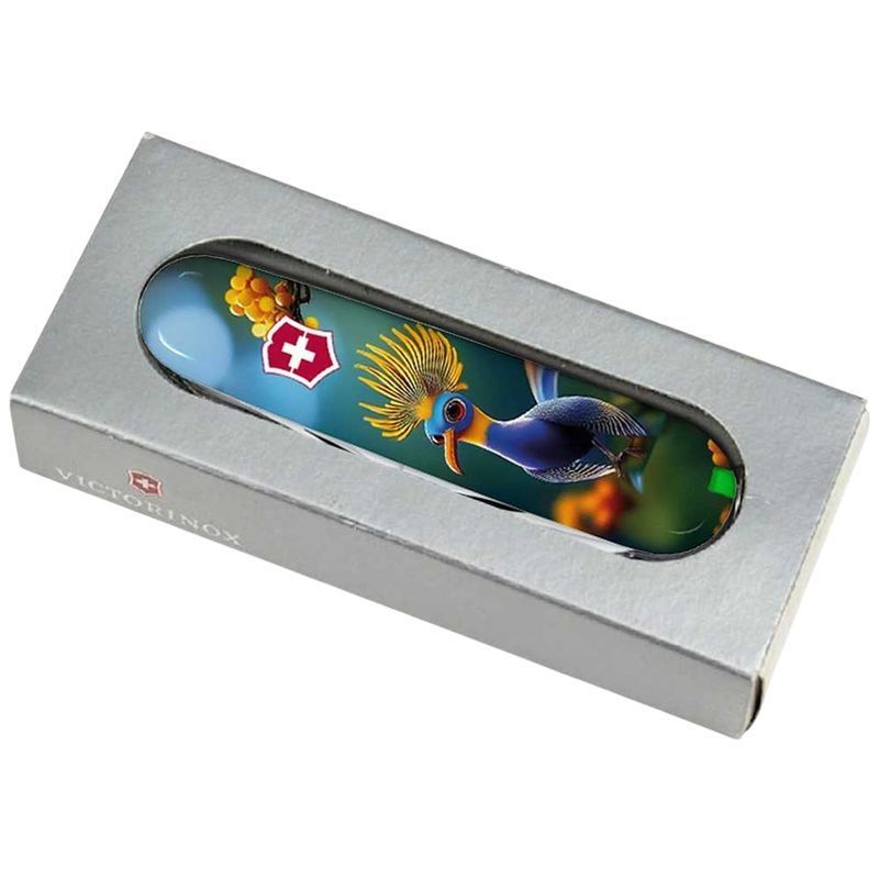 Складной нож Victorinox (Швейцария) из серии Spartan.