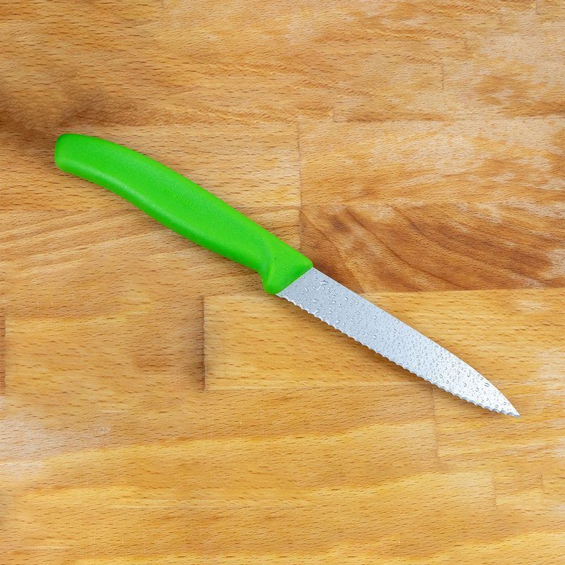 Кухонний ніж Victorinox SwissClassic Paring 6.7736.L4 зелений